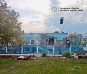 Під Запоріжжям росіяни скинули авіабомби (ФОТО)