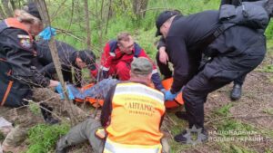 У Запорізькій області знайшли чоловіка, який 5 днів провів у лісі (ФОТО)