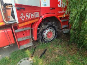 Росія знову вдарила по рятувальниках: четверо співробітників ДСНС травмовані на Запоріжжі (ФОТО)