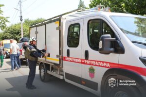 Вибуху не було, але розлетілася земля: очевидці розповіли про удар КАБу по Запоріжжю
