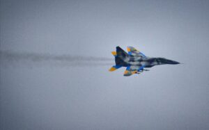 МІГ-29 двома потужними бомбами знищив командний пункт росіян на Запорізькому напрямку (ВІДЕО)