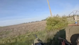 ЗСУ знищили ворожий FPV, що летів у пікап (ВІДЕО)