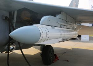 Прилет в Запорожье: частный сектор два дня назад атаковал гибрид КАБа и ракеты (ФОТО)
