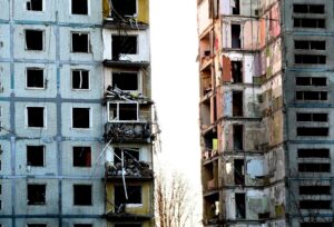 Поступова відбудова: в Запоріжжі вже відновили 6 будинків, зруйнованих Росією (ФОТО)