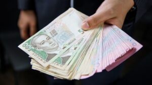 Почти 20 тысяч помощи на зиму для жителей прифронтовых территорий: как получить