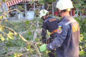 Стало відомо, скільки будинків постраждали внаслідок прильоту в Запоріжжі 10 серпня