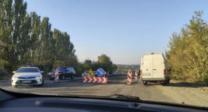 У Запоріжжі через ремонт траси Харків – Сімферополь виникають затори та аварійні ситуації (ВІДЕО)
