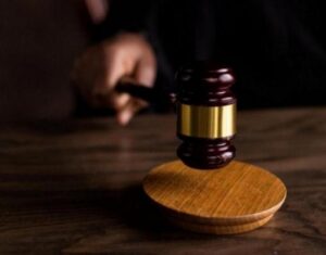 У Запоріжжі прокурори відстояли в суді покарання в справі про зґвалтування неповнолітньої