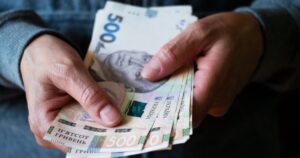 В Украине изменили сроки подачи заявлений на базовую социальную помощь