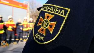 В Пологовском районе российский дрон атаковал авто спасателей: ранен работник ГСЧС