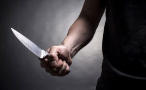 11 лет тюрьмы: в Запорожье мужчина убил сожителя тремя ударами ножа