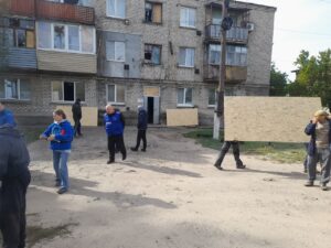 Як зараз виглядає Комишуваха після вчорашнього обстрілу (ФОТО, ВІДЕО)