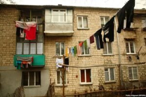 У Запоріжжі 30 комунальних квартир відновлять під соціальне житло