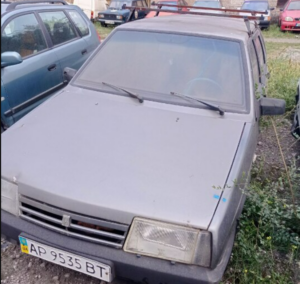 У Запоріжжі завершився аукціон з продажу ВАЗ 2109: скільки заплатив переможець торгів (ФОТО)