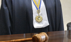 В Запорожье мужчину приговорили к трем годам за отказ от повестки