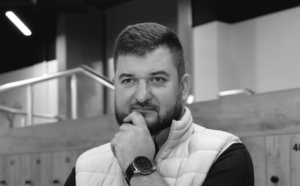 Під час обстрілу Запоріжжя загинув співробітник благодійного фонду (ФОТО)