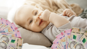 Выплаты при рождении ребенка 2026: кто и когда сможет получить 50 тысяч гривен