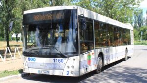 В Запорожье начали дублировать маршруты электротранспорта во время отключений света