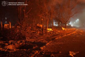 4 человека погибли: последствия атаки на Запорожье (ФОТО, ВИДЕО)