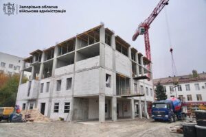 У Запоріжжі триває будівництво нового хірургічного корпусу дитячої лікарні