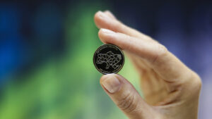 В Україні випустили нові монети номіналом 10 гривень: як вони виглядають (ФОТО)