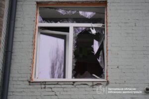 У Запоріжжі 45 будинків потребують заміни вікон після обстрілів: міськрада затвердила перелік