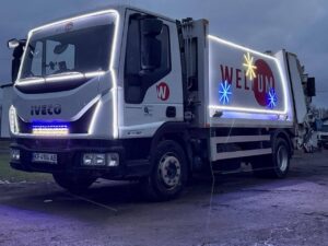 У Запоріжжі техніку прикрасили до Різдва та Нового року (ФОТО)