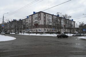 В Запорожье завершили восстановление пятиэтажки, разрушенной ракетным ударом в 2022 году (ФОТО)