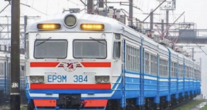 Через обстріли на Запоріжжі змінили рух приміських поїздів: що відомо