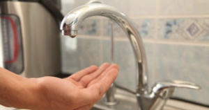 1300 мешканців без води: повідомили про аварійні роботи в Запоріжжі