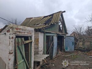 Понад 650 російських ударів по Запорізькій області за добу: поліція врятувала 88-річну жінку (ФОТО)