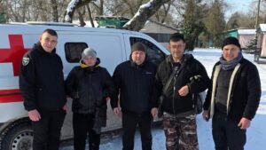 Волонтер показав незвичну евакуацію з Плавнів Хортиці під Запоріжжям (ФОТО, ВІДЕО)