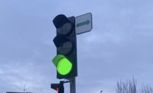 На в’їзді на дамбу в Запоріжжі запрацювала нова схема дорожнього руху (ФОТО)