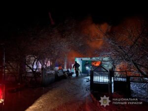 Один загиблий і шестеро поранених: поліція фіксує наслідки обстрілів на Запоріжжі