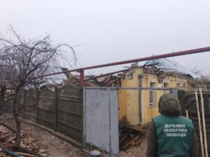 В Запорожье зафиксировали экологический ущерб после ночного обстрела: что обнаружили экологи (ФОТО)