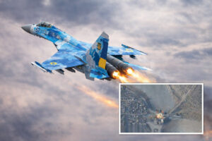 Опубліковано епічні кадри знищення мосту у Василівці (ВІДЕО)