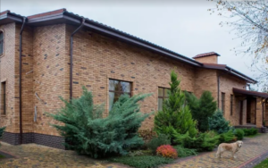 В Запорожье сдают в аренду дом за 130 000 грн/мес: как он выглядит (ФОТО)