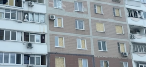 Як сьогодні виглядає будинок у Запоріжжі, де через обстріл загинула людина (ВІДЕО)