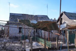 Три человека пострадали в Запорожье в результате падения очередного российского беспилотника (ФОТО)