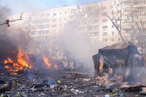 Одна людина загинула: як виглядає Запоріжжя після удару КАБ (ФОТО, ВІДЕО)