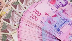 Українці отримають до 3000 грн на картку: хто може отримати