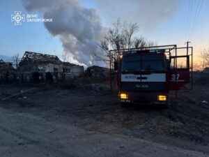 На Запоріжжі рятувальники ліквідували пожежі після ворожих обстрілів