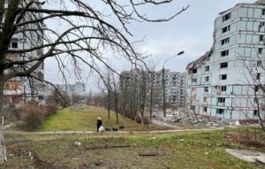 Містечко, якого майже не стало: Степногірськ знищений на майже 70% (ВІДЕО)