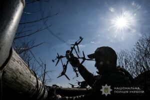 В Запорожской области полицейские-дроноператоры уничтожили более полусотни вражеских БПЛА за месяц (ФОТО)