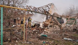 Балабине в руїнах: як виглядає Запорізький район після російських ударів (ВІДЕО)