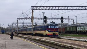 Із Запоріжжя до Дніпра запустили додаткову електричку: розклад рейсів