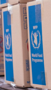 Получат все без исключения: в Запорожском районе раздают продуктовые наборы