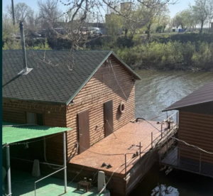 У Запоріжжі продають незвичний бізнес для відпочинку: як він виглядає та скільки коштує (ФОТО)