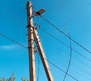 Світло повернули після ударів: у Запоріжжі повністю відновили електропостачання