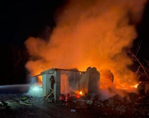 Более 800 ударов за сутки: Запорожье подверглось массированной атаке, есть раненые (ФОТО)